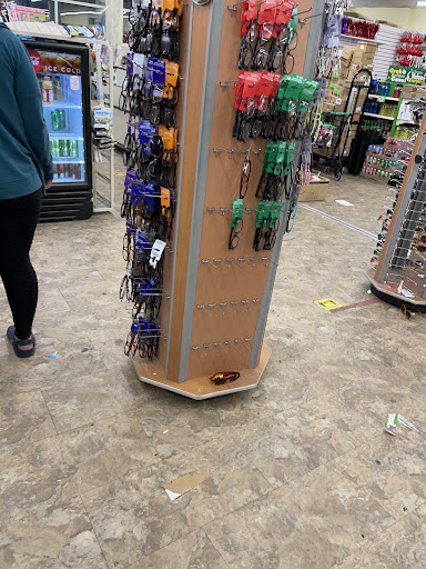 Dollar Store «Dollar Tree», reviews and photos, 40 Deer Shore Square, North Babylon, NY 11703, USA