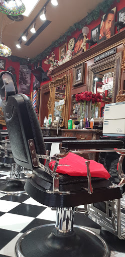 Barber Shop «RAZZLEDAZZLE Barbershop», reviews and photos, 900 S Miami Ave #177, Miami, FL 33130, USA