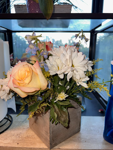 Florist «Best Flowers By Julie», reviews and photos, 1599 S Virginia St, Reno, NV 89502, USA