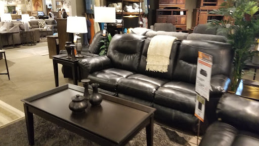 Furniture Store «Ashley HomeStore», reviews and photos, 401 N 1st St, Burbank, CA 91502, USA