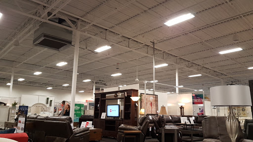 Furniture Store «Value City Furniture», reviews and photos, 94 W Kemper Rd, Springdale, OH 45246, USA