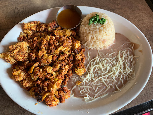 Chorizo Con Huevo