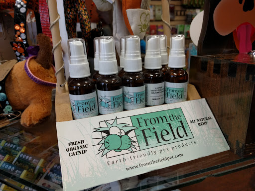 Pet Supply Store «EarthWise Pet Supply», reviews and photos, 7316 Yankee Rd, Liberty Township, OH 45044, USA