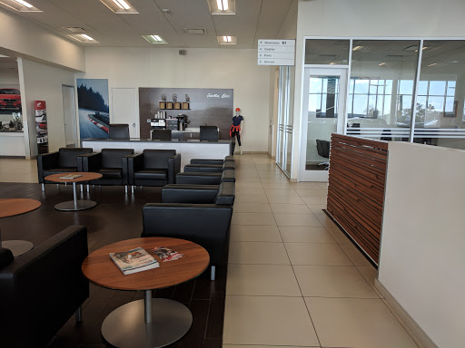 BMW Dealer «BMW of Henderson», reviews and photos, 261 Auto Mall Dr, Henderson, NV 89014, USA