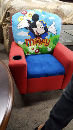 Furniture Store «Badcock Home Furniture & More of South Florida», reviews and photos, 19600 S Dixie Hwy, Cutler Bay, FL 33157, USA