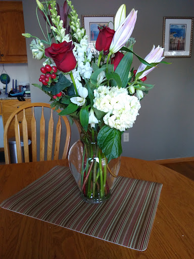 Florist «Design n Bloom», reviews and photos, 4157 Cashell Glen, Eagan, MN 55122, USA