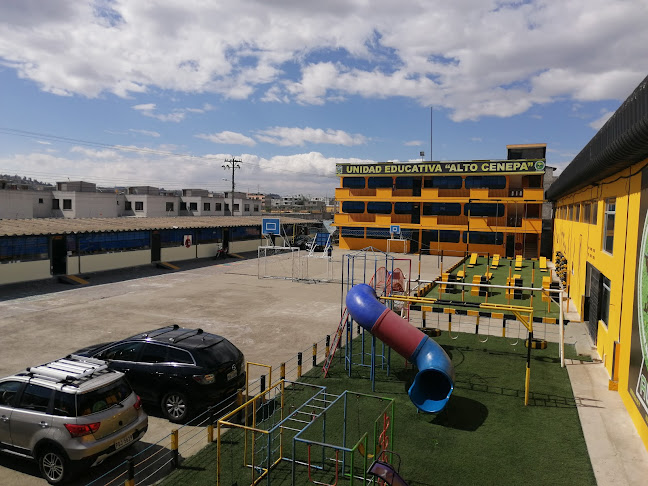 Opiniones de Unidad Educativa "Alto Cenepa" en Quito - Escuela