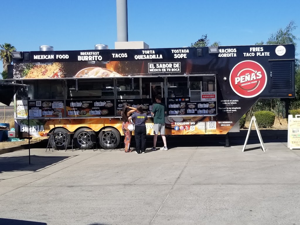 Peńas Taqueria 95220