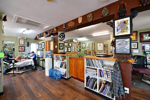 Tattoo Shop «Avalon Tattoo II», reviews and photos, 3039 Adams Ave, San Diego, CA 92116, USA