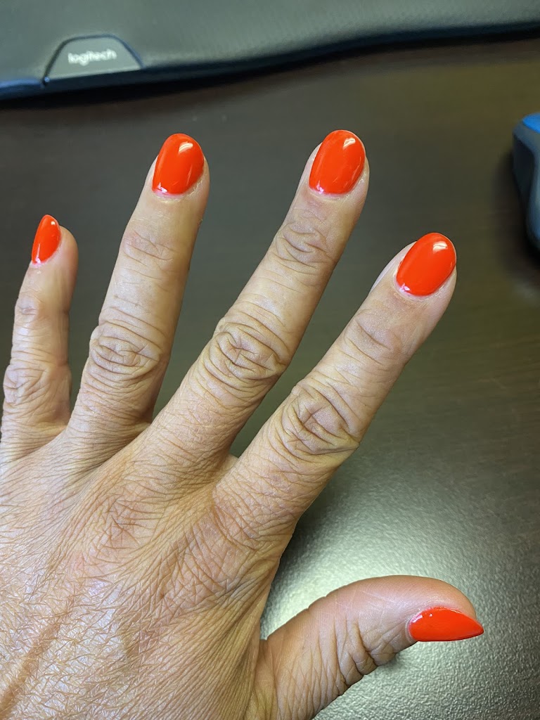 New Nails 20745