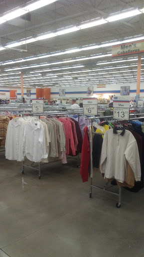 Donations Center «Goodwill Donation Center», reviews and photos