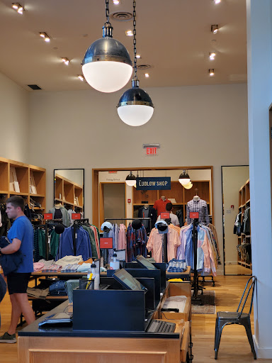 Clothing Store «J.Crew», reviews and photos, 4037 Westheimer Rd, Houston, TX 77027, USA