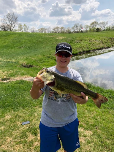 Sporting Goods Store «Sportsmans Factory Outlet», reviews and photos, 3031 N Martin Ave, Springfield, MO 65803, USA