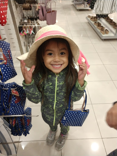 Stores to buy children's costumes Tijuana