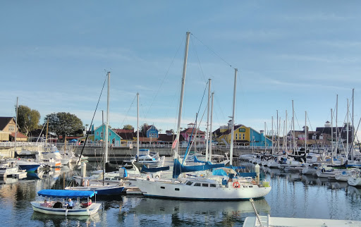 Park «ShoreLine Aquatic Park», reviews and photos, 200 Aquarium Way, Long Beach, CA 90802, USA