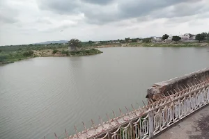 Ramsari Pond image