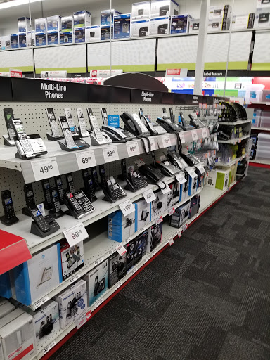 Office Supply Store «Staples», reviews and photos, 1167 Berkshire Blvd, Wyomissing, PA 19610, USA