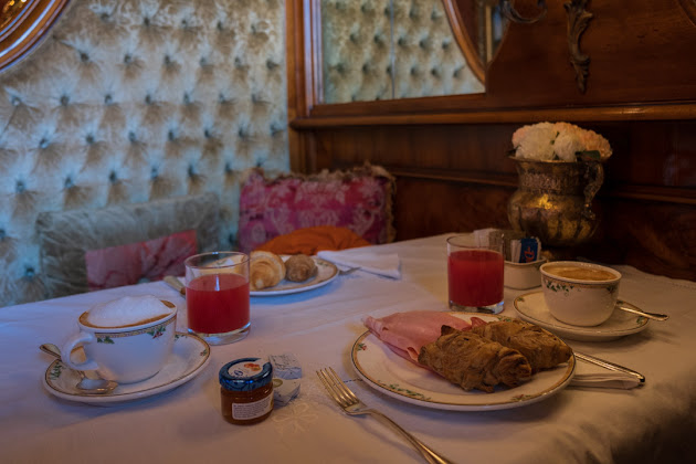 Plats et boissons hôtels Al Ponte Antico 30125 Venice