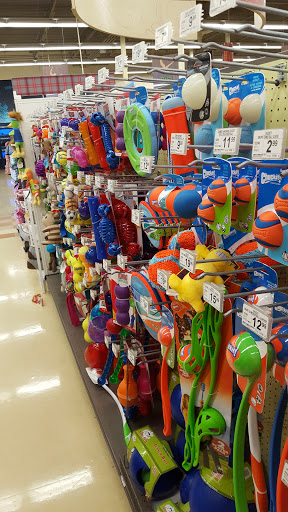 Pet Supply Store «Petco Animal Supplies», reviews and photos, 600 NE Vivion Rd, Kansas City, MO 64118, USA