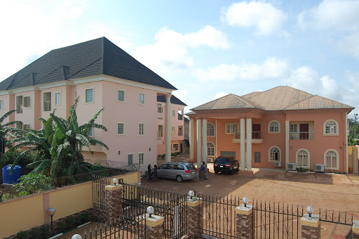 Big Apple Hotel, 1, Ofuani Close, off Nshiagu College Road, Ogbe Ofu, 320107, Ogwashi-Ukwu, Nigeria, Resort, state Delta