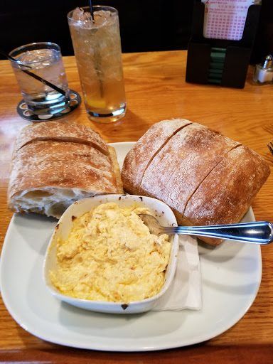 American Restaurant «Black Eyed Susan North», reviews and photos, 18727 N Pointe Dr, Hagerstown, MD 21742, USA