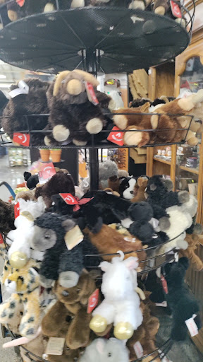 Grocery Store «Mar-Val Food Stores Inc», reviews and photos, 19000 Main St, Groveland, CA 95321, USA