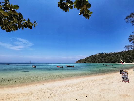 Salad Beach