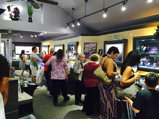 Jewelry Store «Casale Jewelers», reviews and photos, 1639 Richmond Rd, Staten Island, NY 10304, USA