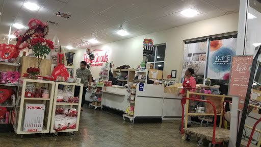 Department Store «HomeGoods», reviews and photos, 12670 W Sunrise Blvd, Sunrise, FL 33323, USA
