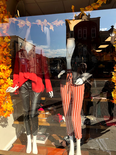 Thrift Store «De Novo Clothing Exchange», reviews and photos, 586 Main St, Stroudsburg, PA 18360, USA