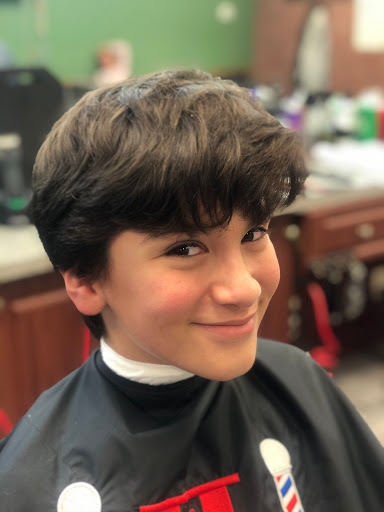 Barber Shop «T&T Barbershop», reviews and photos, 2215 S Federal Hwy, Fort Lauderdale, FL 33316, USA