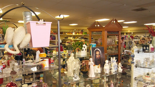 Thrift Store «SPCA Thrift Shop», reviews and photos, 4220 S Washington Ave, Titusville, FL 32780, USA