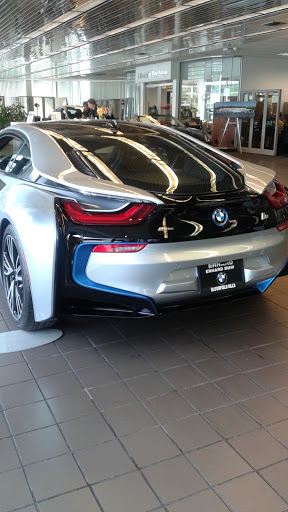 BMW Dealer «Erhard BMW Bloomfield Hills», reviews and photos, 4065 W Maple Rd, Bloomfield Hills, MI 48301, USA
