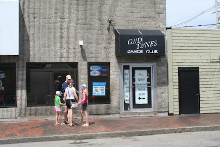 Good Tunes Dance Club