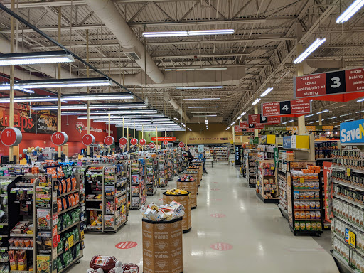 Grocery Store «Hannaford Supermarket», reviews and photos, 5 Hannaford Dr, York, ME 03909, USA