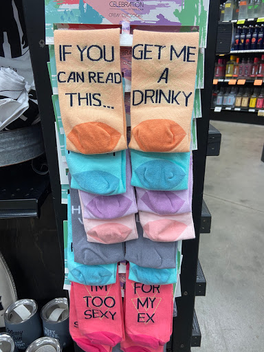 Liquor Store «Canby Liquor Store 122», reviews and photos, 426 NW 1st Ave, Canby, OR 97013, USA