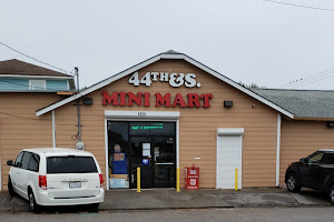 44th & S Mini Mart
