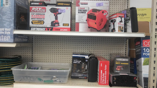 Hardware Store «Harbor Freight Tools», reviews and photos, 7523 Boulevard 26, North Richland Hills, TX 76180, USA