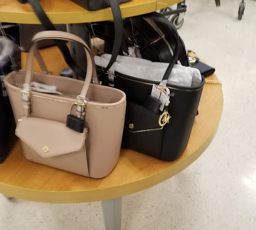 Department Store «T.J. Maxx», reviews and photos, 821 S James Campbell Blvd, Columbia, TN 38402, USA