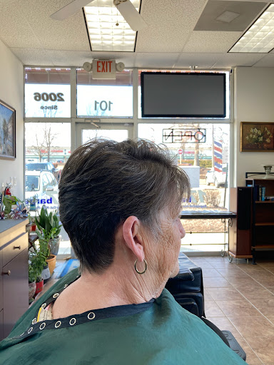 Barber Shop «17 Barber Shop», reviews and photos, 754 Warrenton Rd #101, Fredericksburg, VA 22406, USA