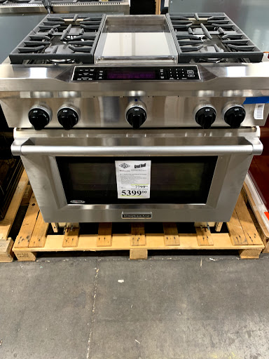 Appliance Store «BASCO Outlet Store», reviews and photos, 4670 NW St Helens Rd, Portland, OR 97210, USA