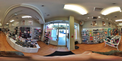 Beauty Supply Store «Planet Beauty», reviews and photos, 320 Santa Monica Blvd, Santa Monica, CA 90401, USA