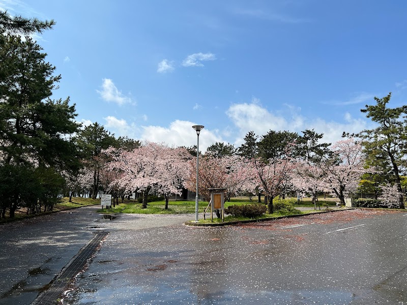 見附公園 第1駐車場