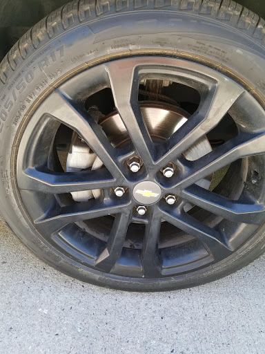 Tire Shop «Discount Tire Store - Taylorsville, UT», reviews and photos, 3665 W 5400 S, Taylorsville, UT 84129, USA