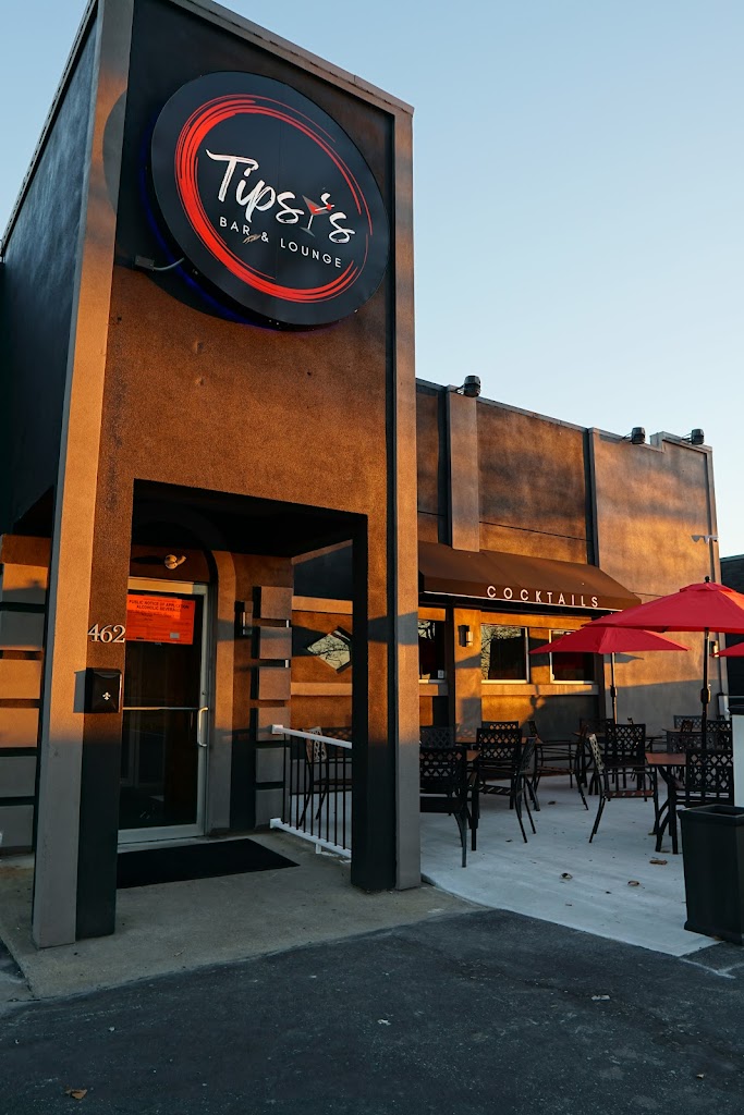 Tipsy's Bar & Lounge 18109