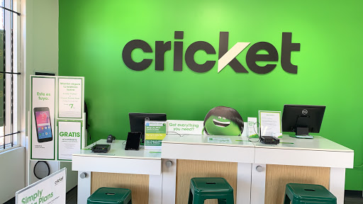 Cell Phone Store «Cricket Wireless Authorized Retailer», reviews and photos, 33 S Broadway, Lawrence, MA 01843, USA
