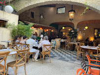 Atmosphère du Restaurant L'auberge des 3 becs à Pont-de-Barret - n°19