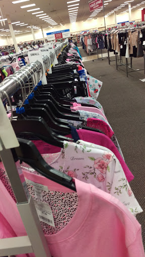 Clothing Store «Burlington Coat Factory», reviews and photos, 3702 E Hammer Ln, Stockton, CA 95212, USA
