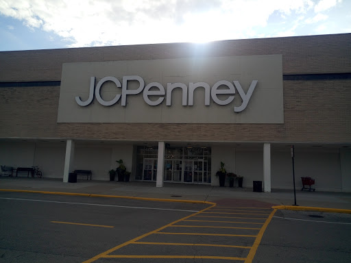 Shopping Mall «Golf Mill Shopping Center», reviews and photos, 239 Golf mill Center, Niles, IL 60714, USA