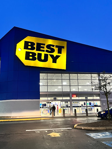 Electronics Store «Best Buy», reviews and photos, 4102 S Meridian A, Puyallup, WA 98373, USA